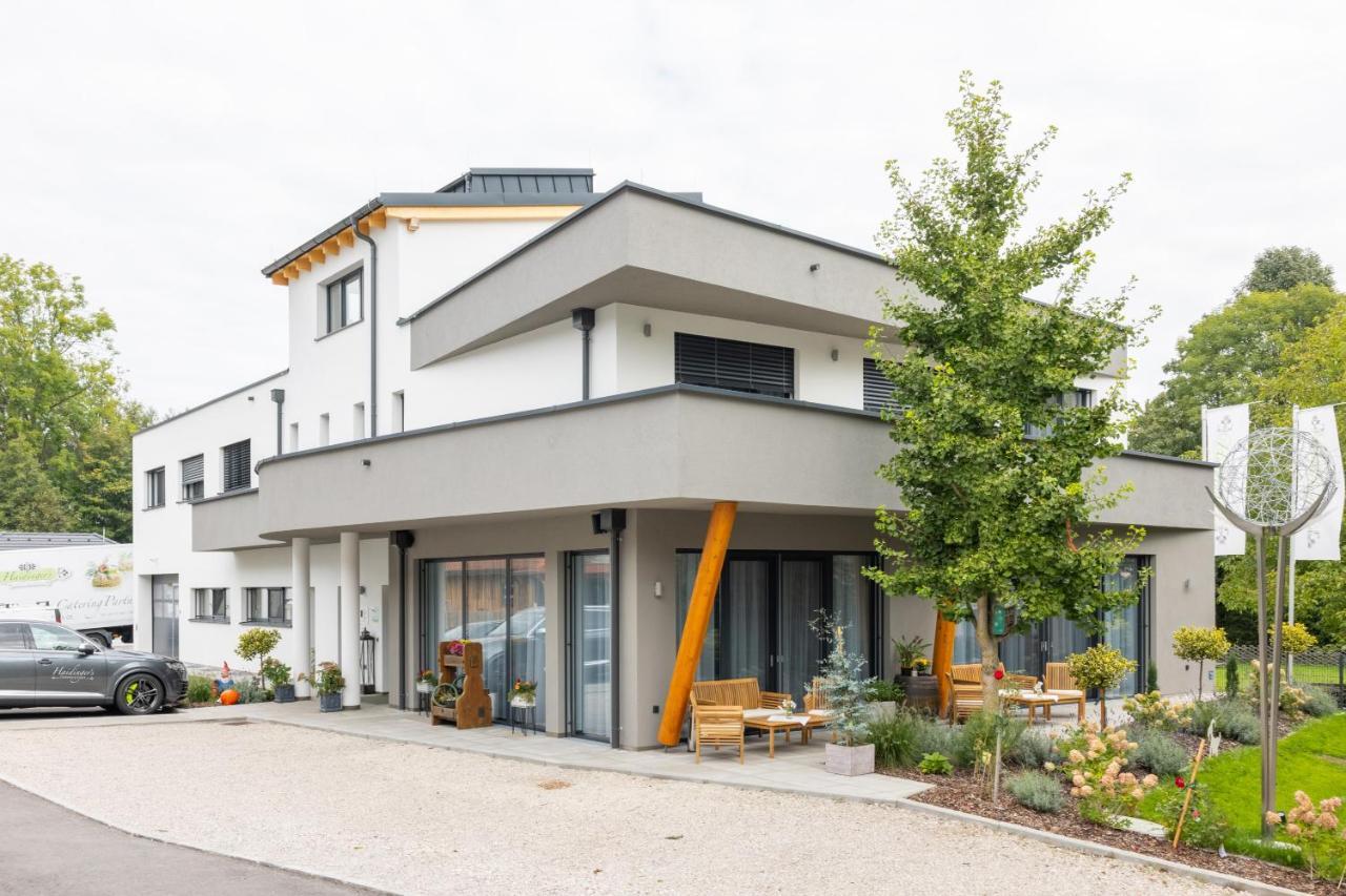 Haidinger'S Boutique Domizil Oftering Exteriör bild